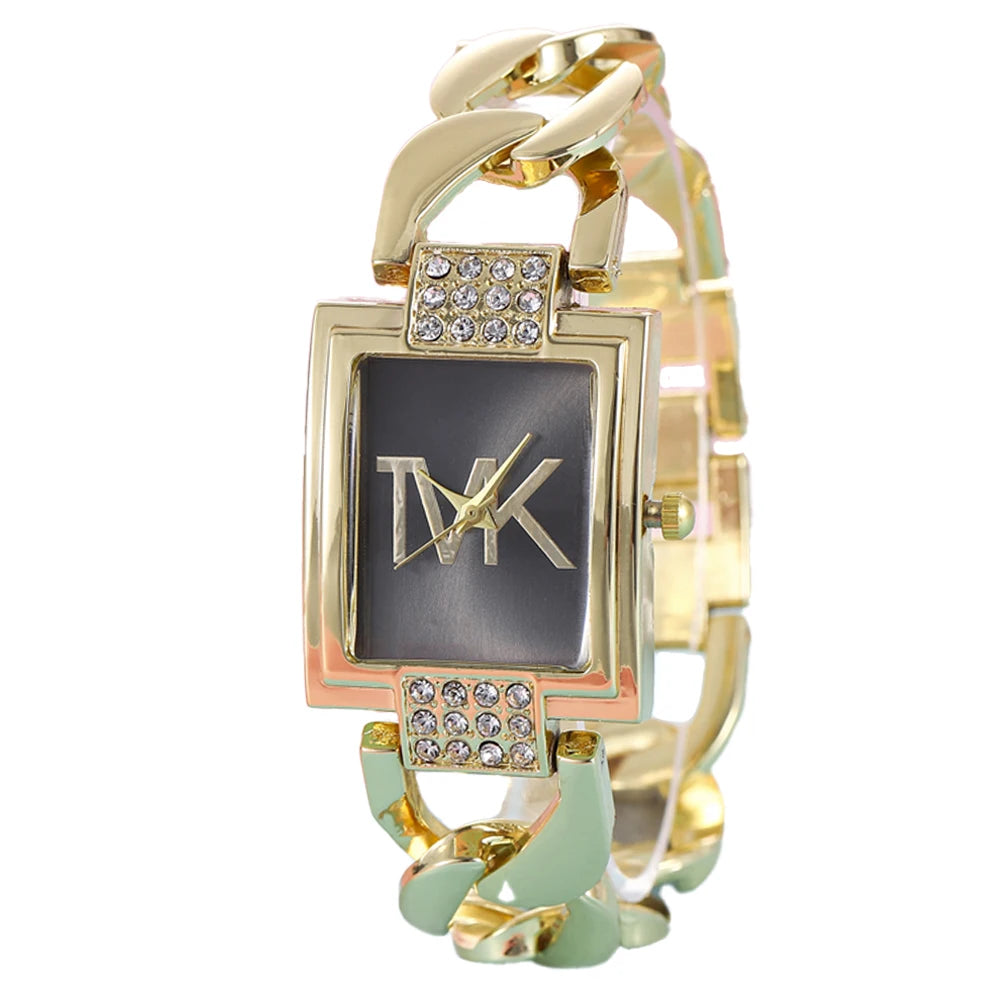 Aura Lux Watch – elegant and refined